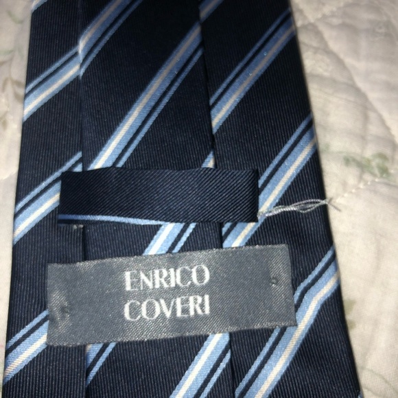 Enrico Coveri. Handmade Blue and white Silk Striped Tie - Picture 2 of 6